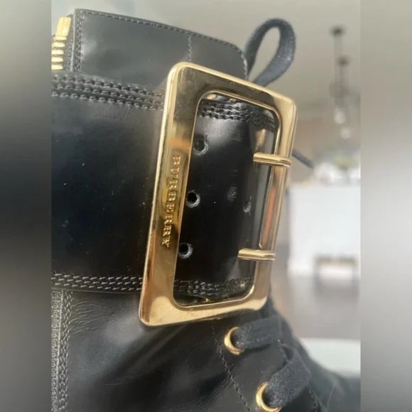 Burberry Scarcroft 50 Buckle-Accented Boots - Picture 7 of 10